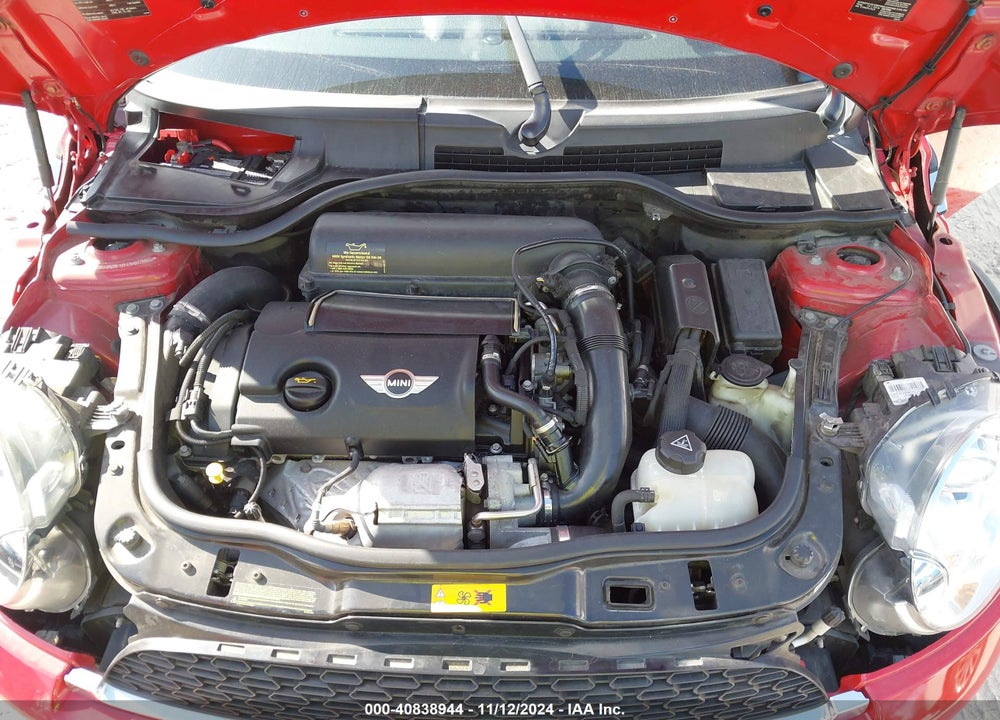 2013 MINI ROADSTER COOPER S VIN: WMWSY3C51DT594562
