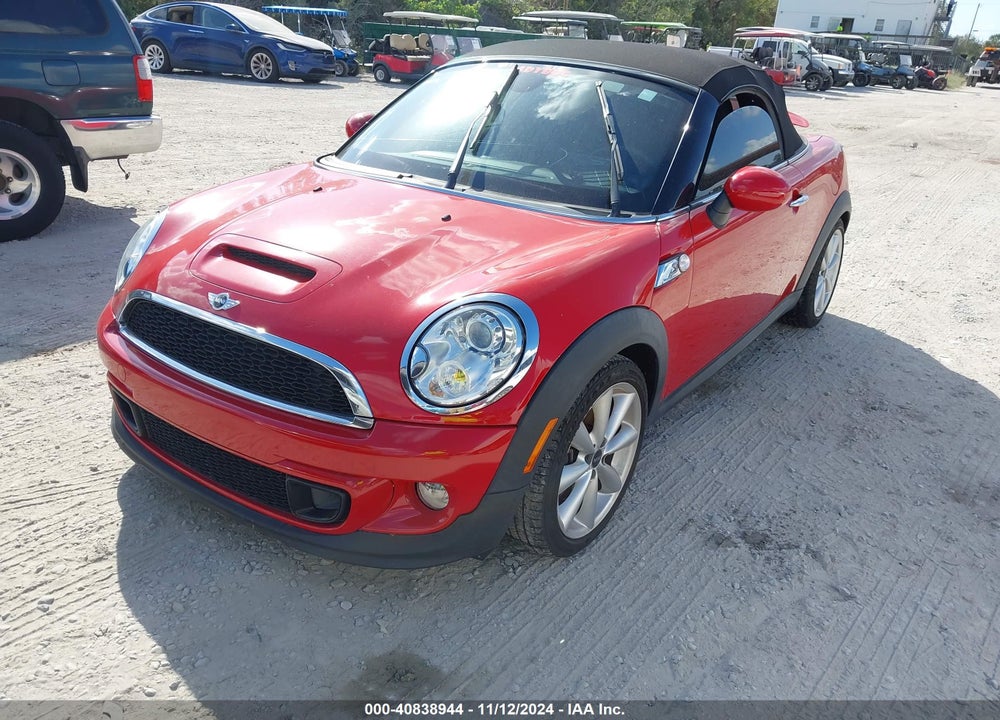 2013 MINI ROADSTER COOPER S VIN: WMWSY3C51DT594562