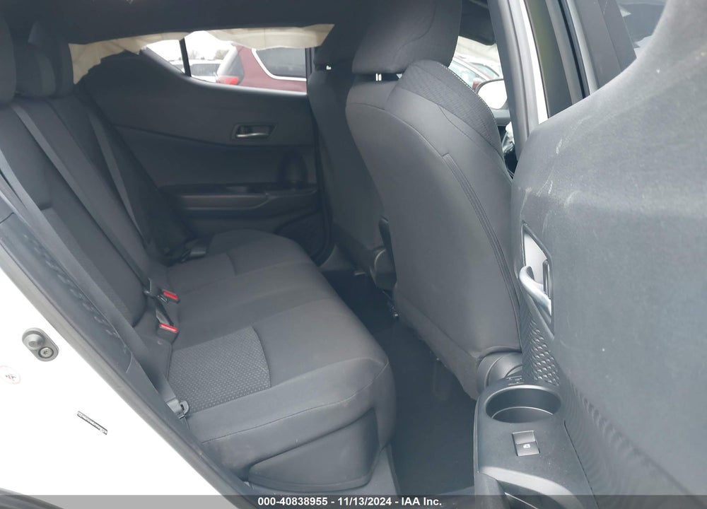 2019 TOYOTA C-HR XLE VIN: NMTKHMBX9KR081338