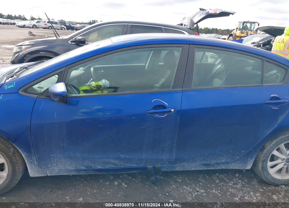 2017 KIA FORTE S VIN: 3KPFL4A76HE102829