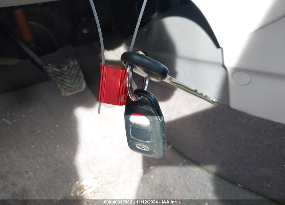 2009 HYUNDAI ELANTRA VIN: KMHDU46D89U669495