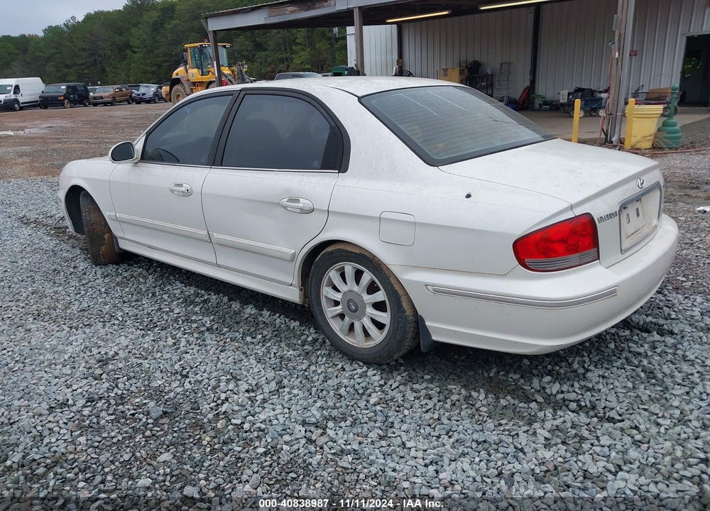 2003 HYUNDAI SONATA GLS/LX VIN: KMHWF35H33A862261