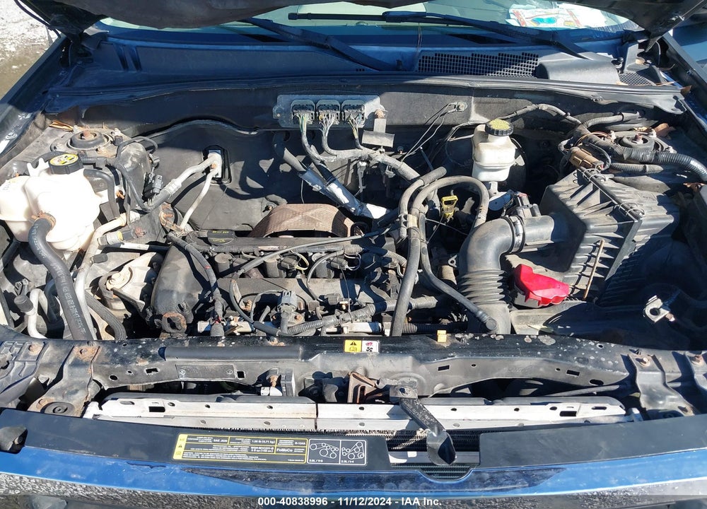 2008 FORD ESCAPE XLS/XLS MANUAL VIN: 1FMCU02Z58KA46688