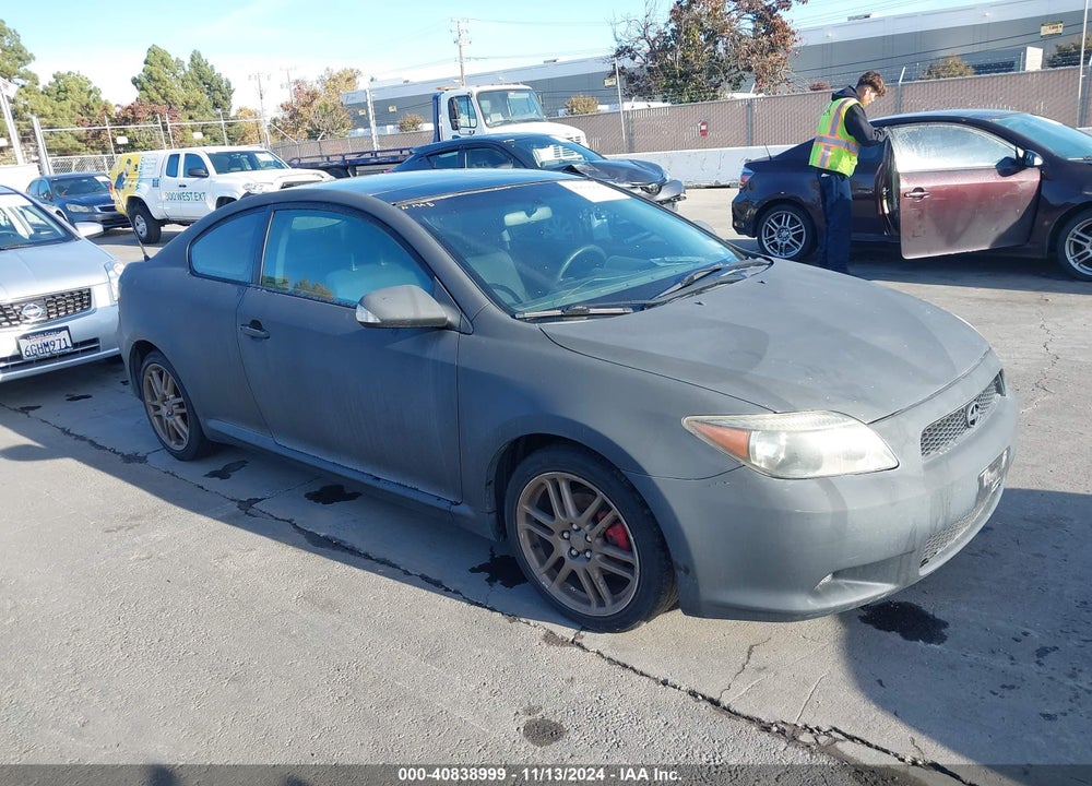 2005 SCION TC VIN: JTKDE177350037703
