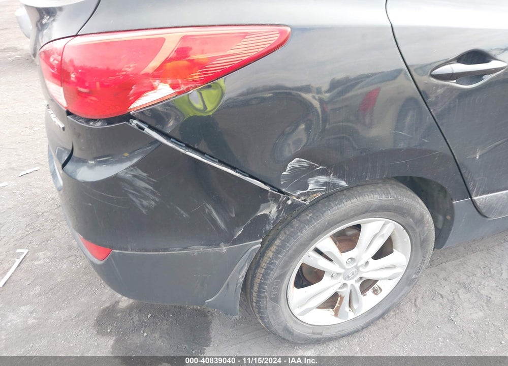 2012 HYUNDAI TUCSON GLS VIN: KM8JU3AC7CU494501