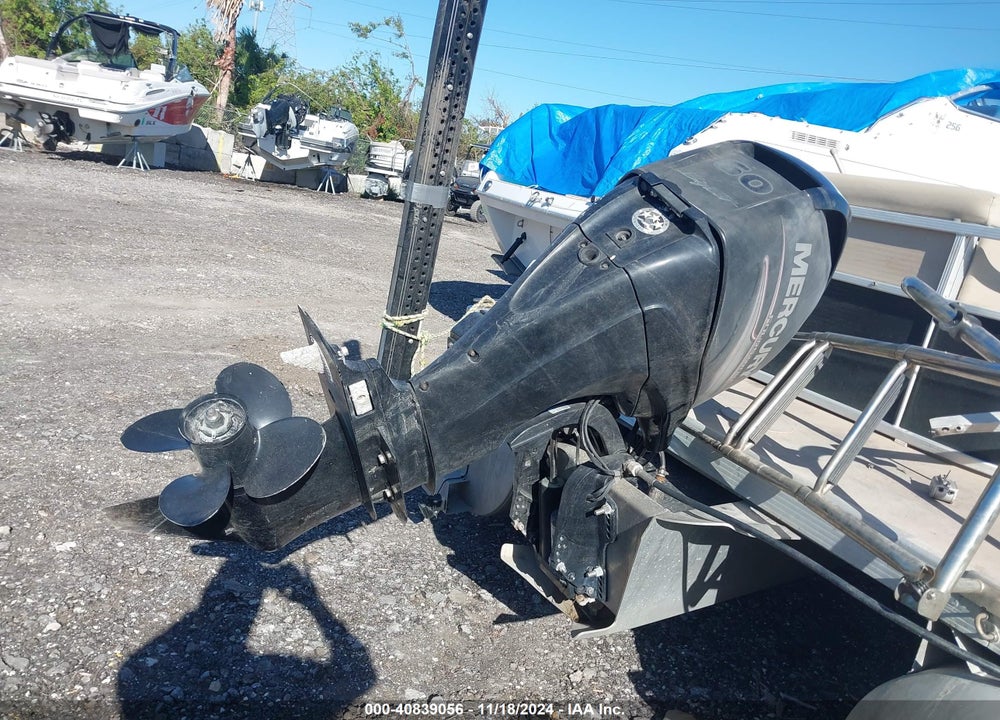 2014 BENNINGTON BOAT VIN: ETW96024J314