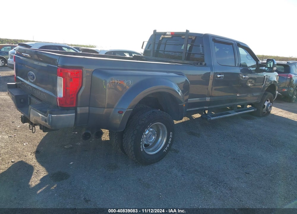 2017 FORD F-350 LARIAT VIN: 1FT8W3DTXHEC52263