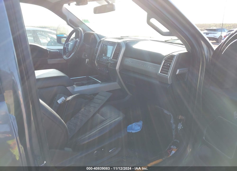 2017 FORD F-350 LARIAT VIN: 1FT8W3DTXHEC52263