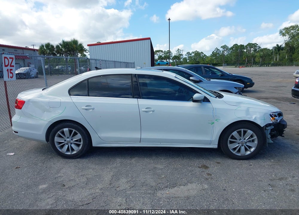 2015 VOLKSWAGEN JETTA VIN: 3VWD07AJ7FM346566