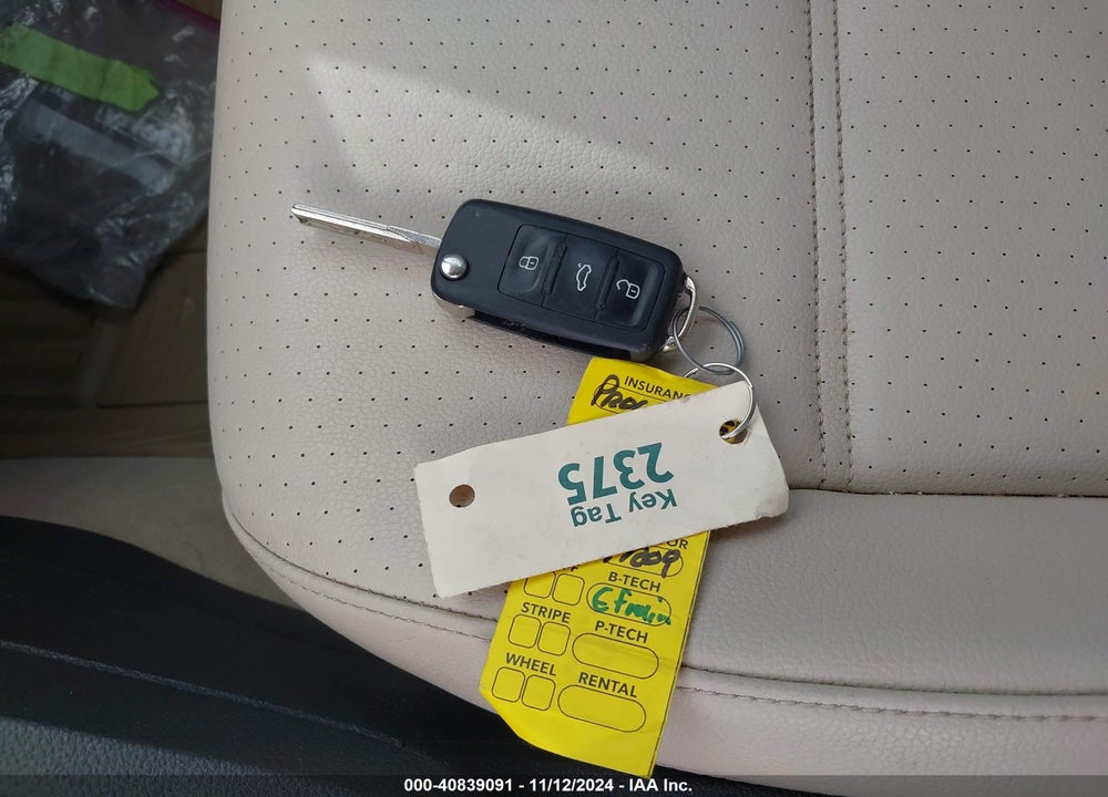 2015 VOLKSWAGEN JETTA VIN: 3VWD07AJ7FM346566