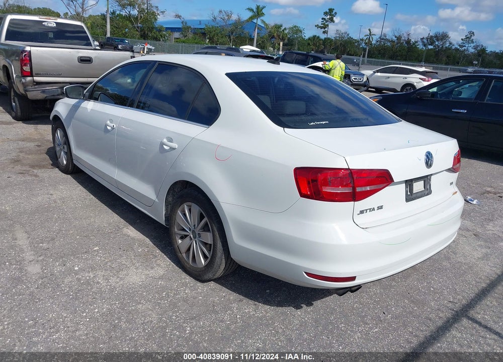 2015 VOLKSWAGEN JETTA VIN: 3VWD07AJ7FM346566