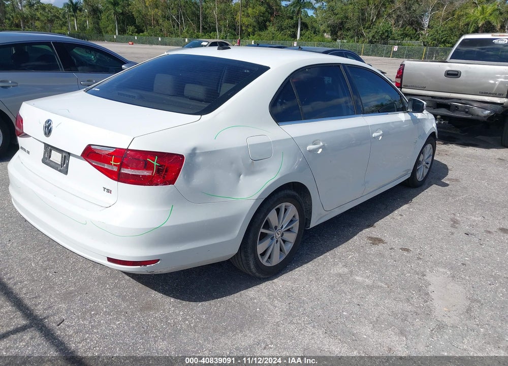 2015 VOLKSWAGEN JETTA VIN: 3VWD07AJ7FM346566