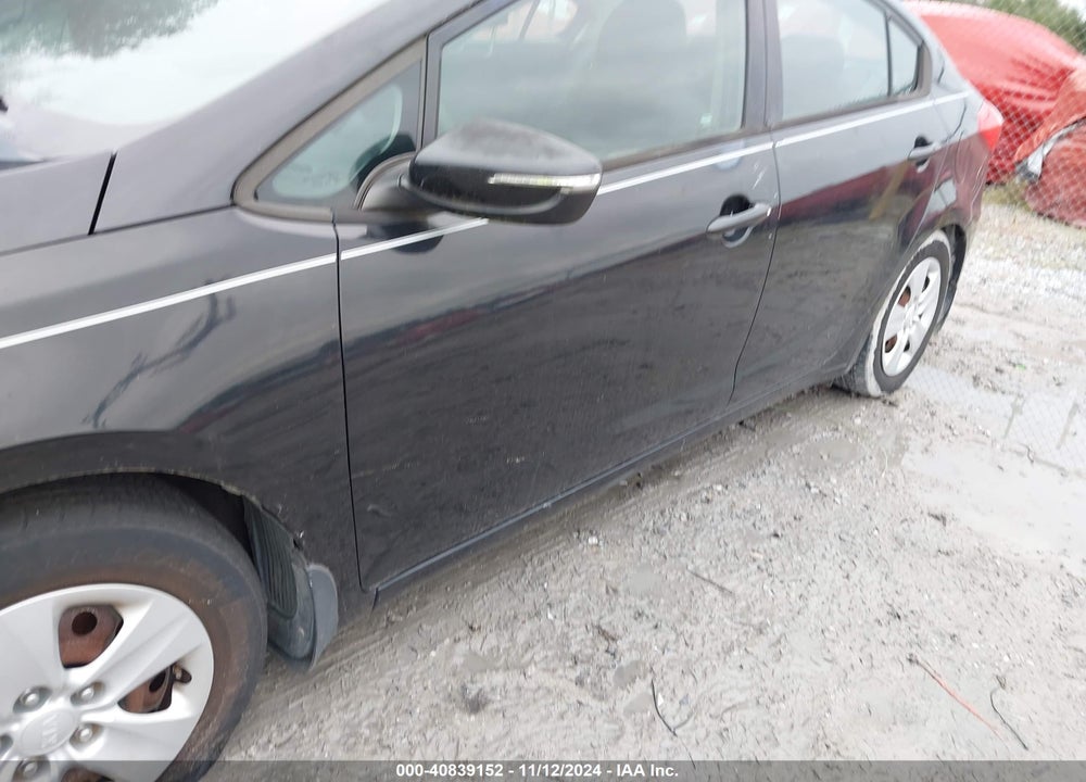2015 KIA FORTE LX VIN: KNAFX4A63F5392786
