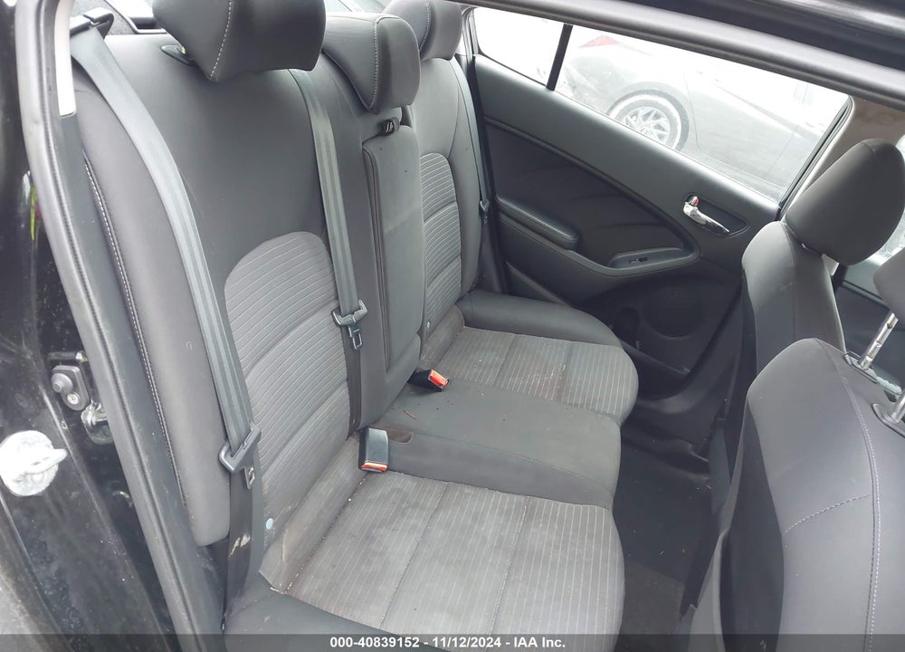 2015 KIA FORTE LX VIN: KNAFX4A63F5392786