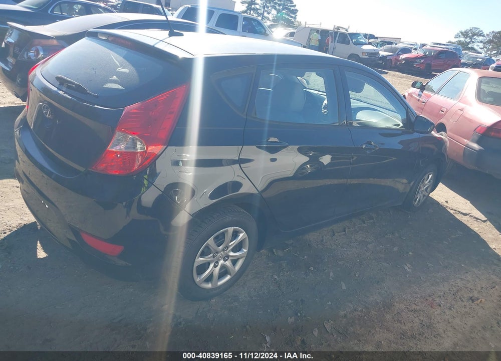 2013 HYUNDAI ACCENT GS VIN: KMHCT5AE7DU083545