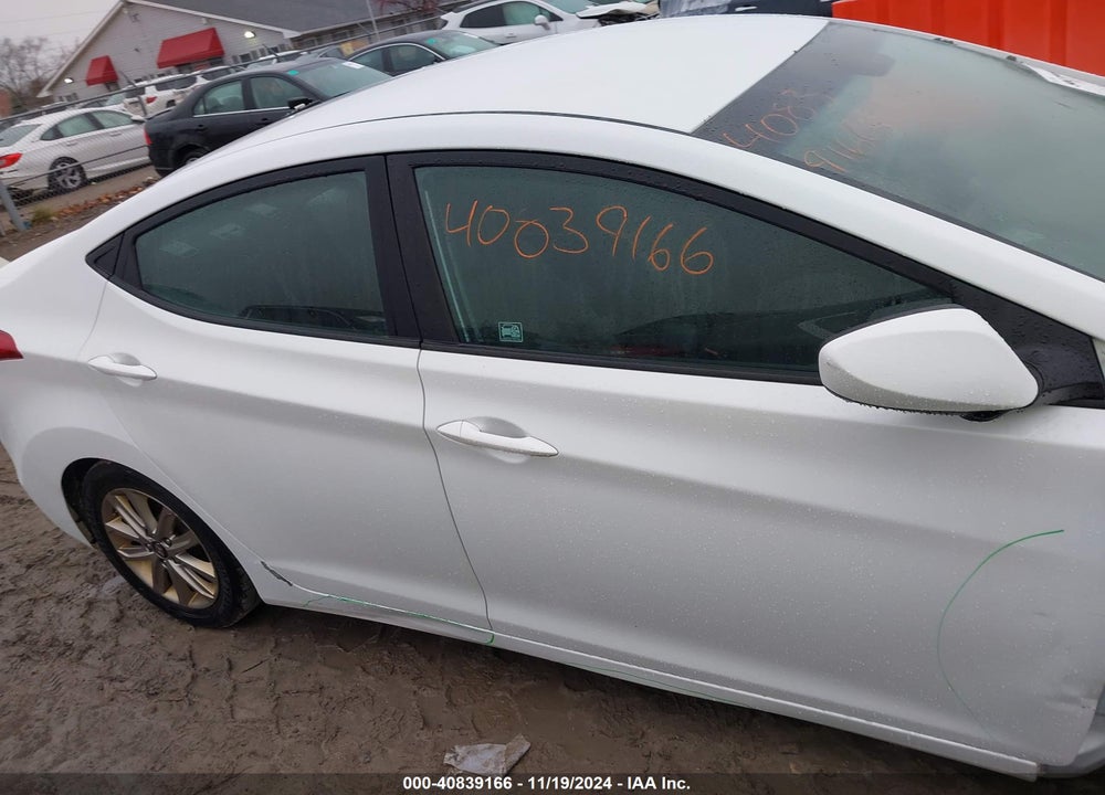 2016 HYUNDAI ELANTRA SE VIN: 5NPDH4AE5GH742998