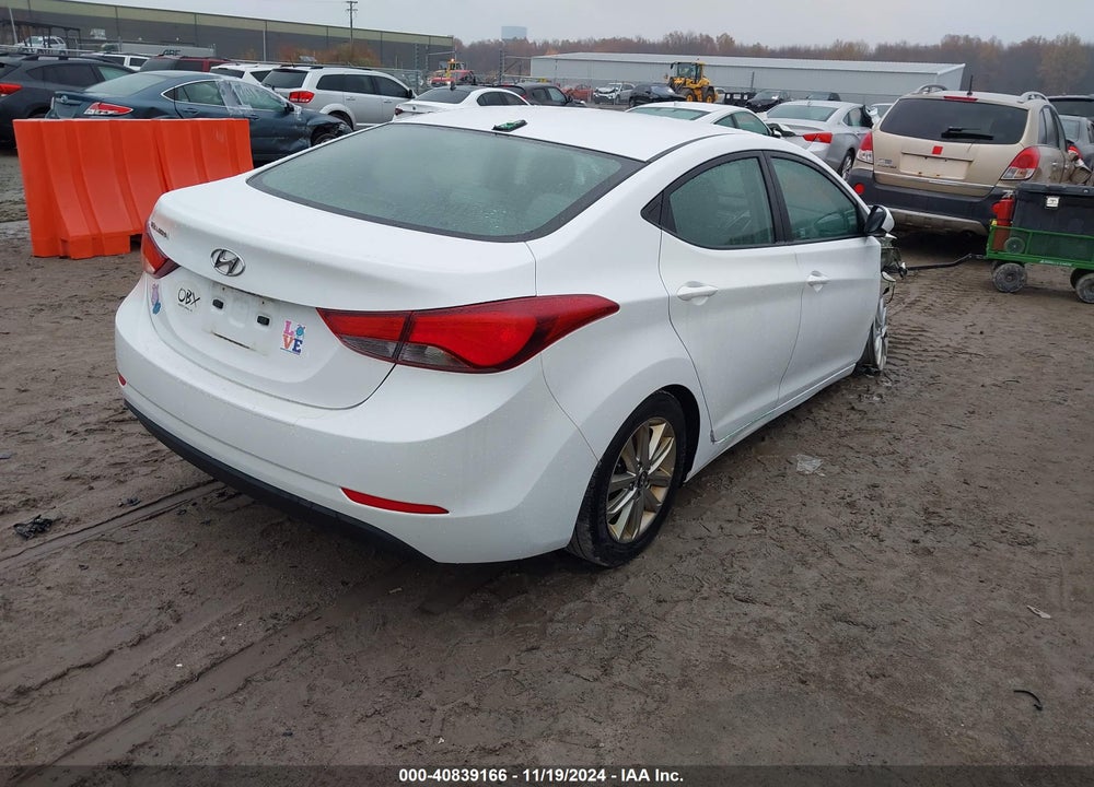 2016 HYUNDAI ELANTRA SE VIN: 5NPDH4AE5GH742998