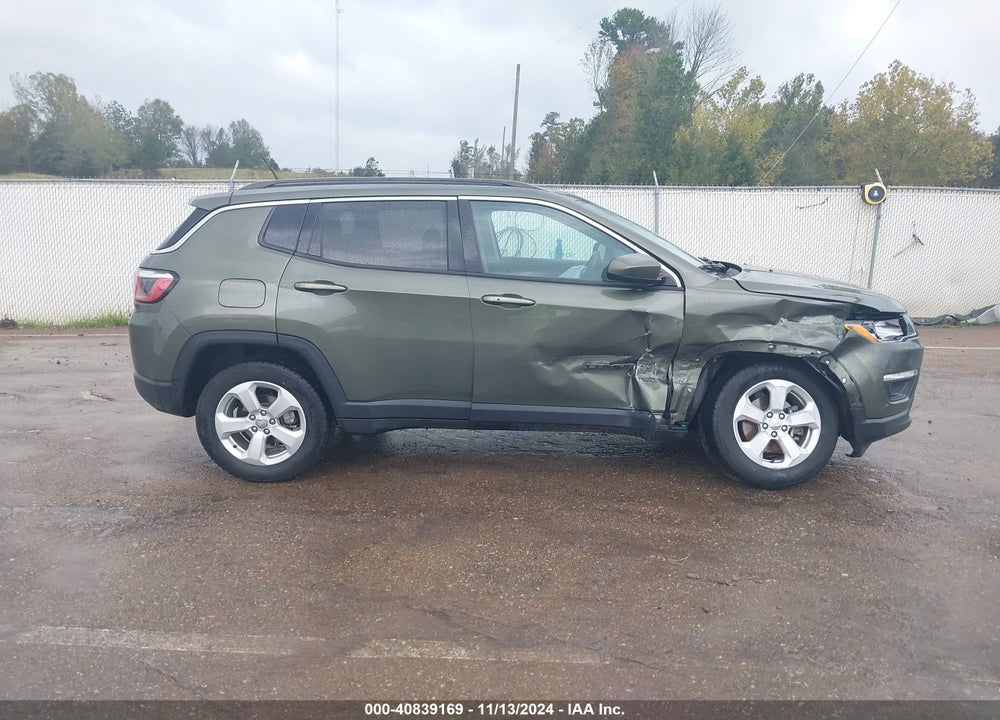 2018 JEEP COMPASS LATITUDE 4X4 VIN: 3C4NJDBB3JT283880
