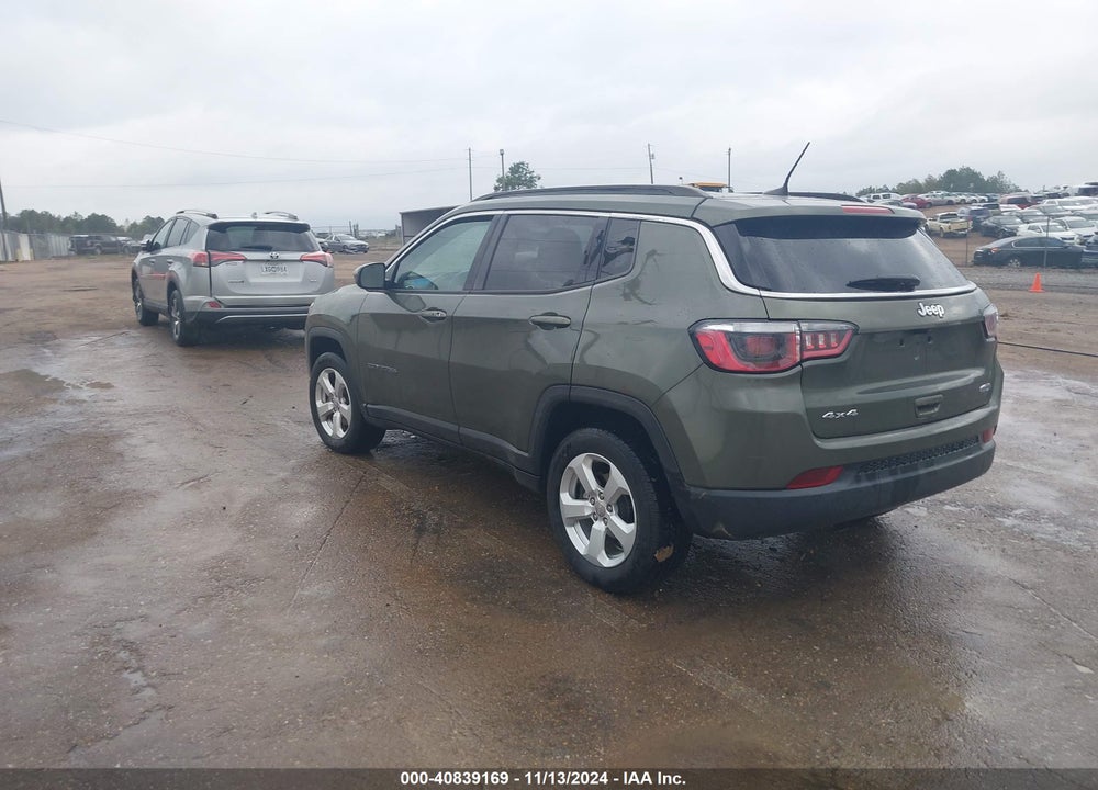 2018 JEEP COMPASS LATITUDE 4X4 VIN: 3C4NJDBB3JT283880