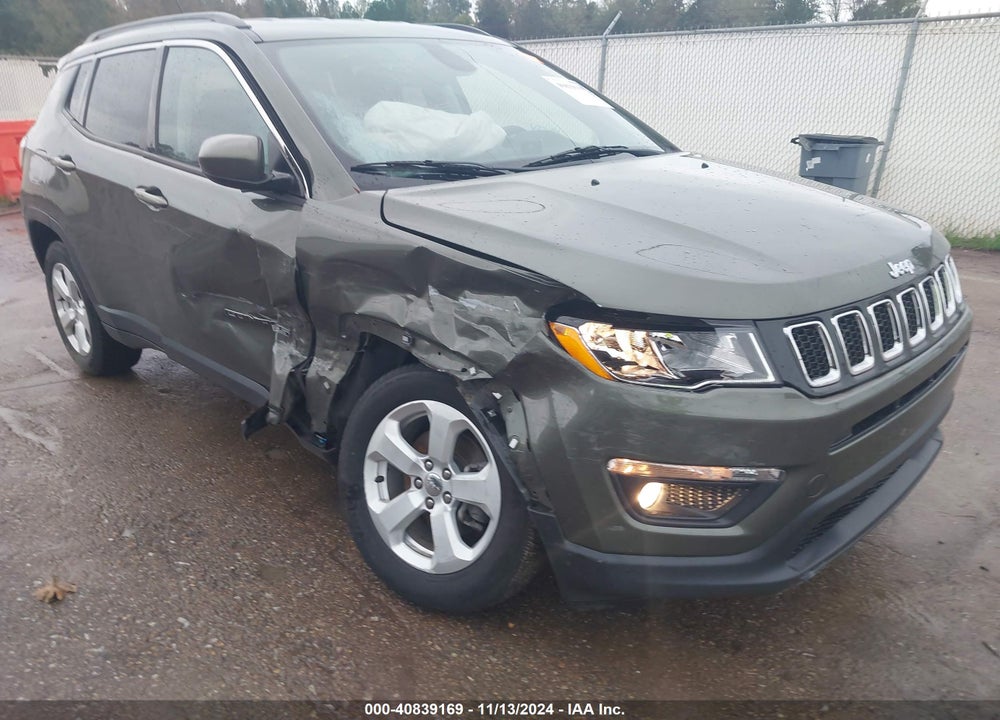 2018 JEEP COMPASS LATITUDE 4X4 VIN: 3C4NJDBB3JT283880