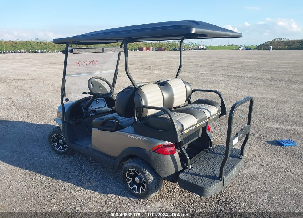 2017 GOLF CART OTHER VIN: TM1740748077
