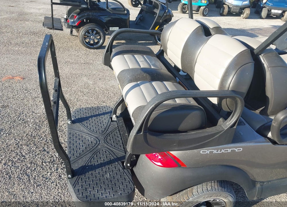 2017 GOLF CART OTHER VIN: TM1740748077
