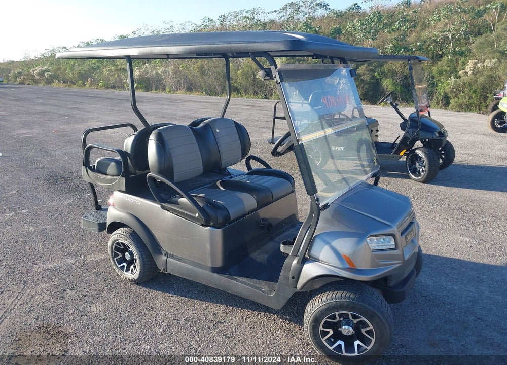 2017 GOLF CART OTHER VIN: TM1740748077