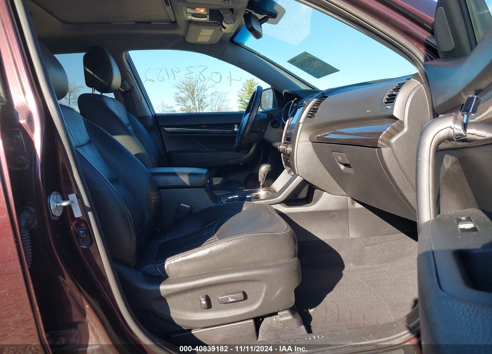 2012 KIA SORENTO SX V6 VIN: 5XYKW4A22CG193135