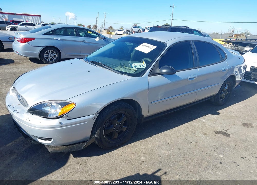 2007 FORD TAURUS SE VIN: 1FAFP53U87A111102