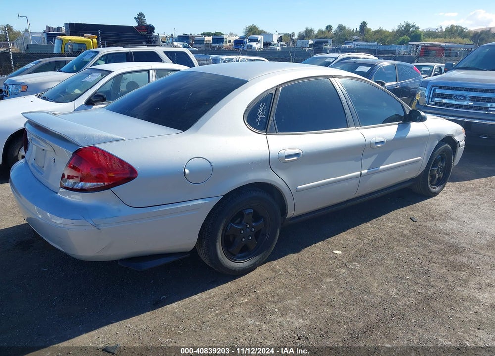 2007 FORD TAURUS SE VIN: 1FAFP53U87A111102