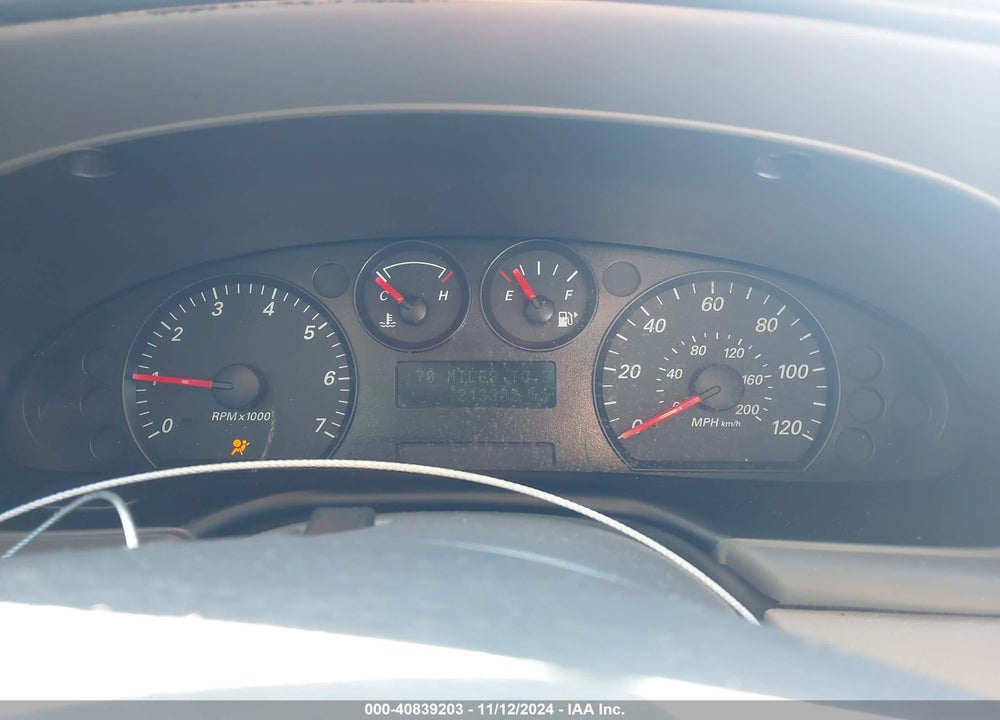 2007 FORD TAURUS SE VIN: 1FAFP53U87A111102