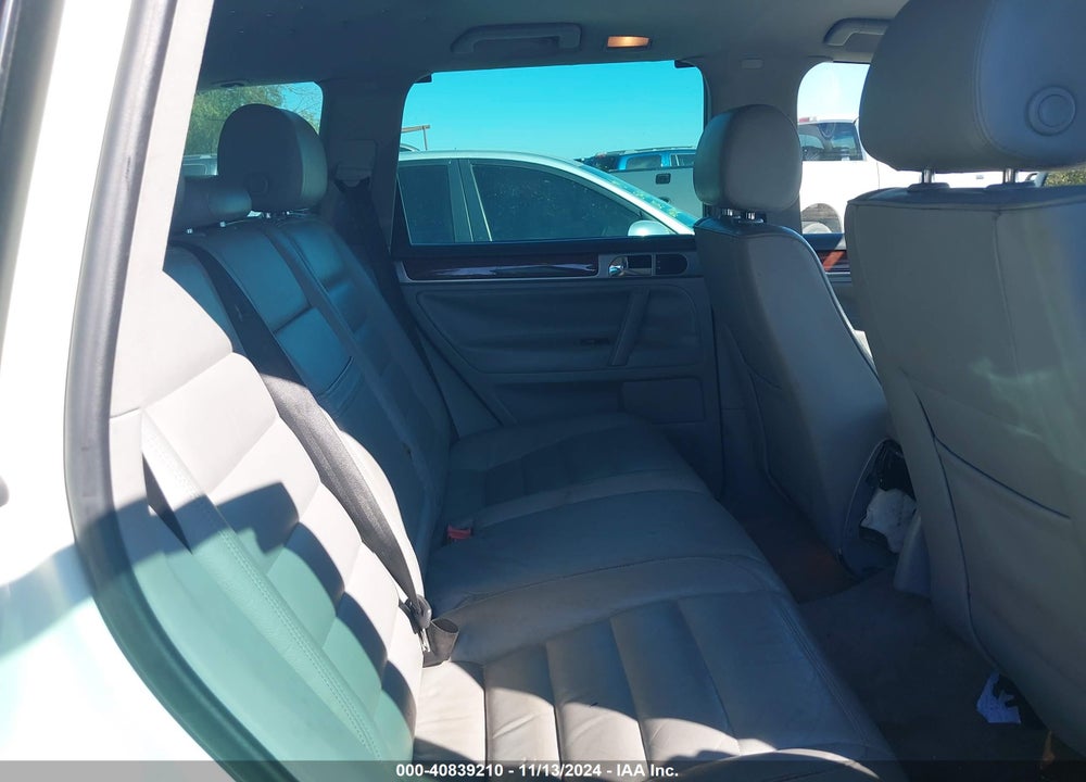 2005 VOLKSWAGEN TOUAREG V6 VIN: WVGZG77L75D022858