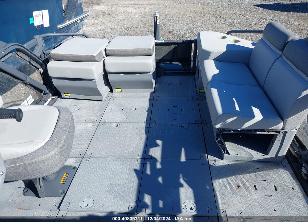 2023 SEADOO --- VIN: YDV06454H223