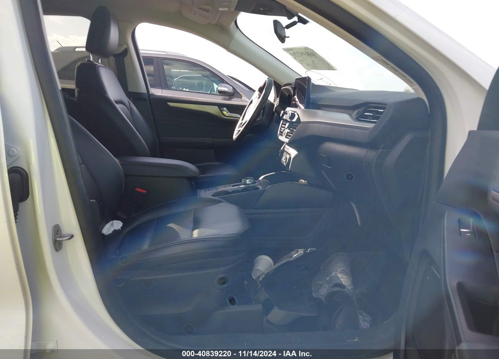 2022 FORD ESCAPE SEL VIN: 1FMCU0H67NUA83853