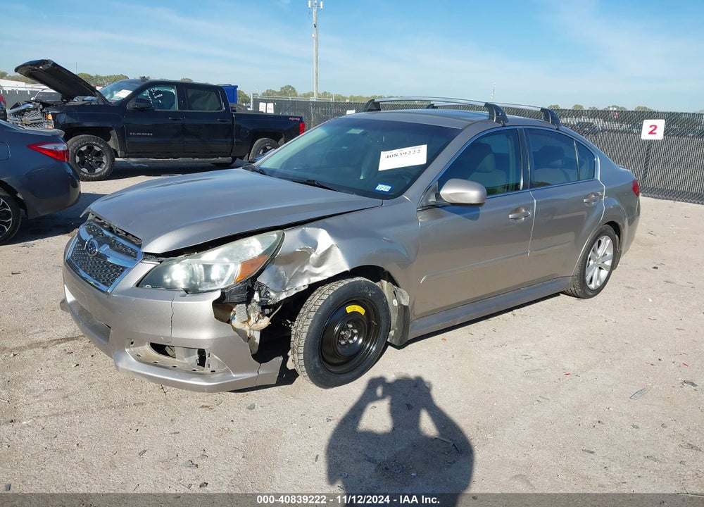 2014 SUBARU LEGACY 2.5I LIMITED VIN: 4S3BMCL61E3005101