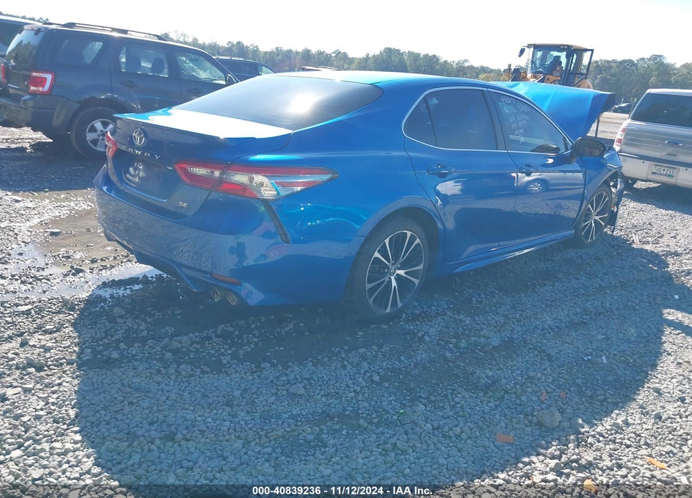 2018 TOYOTA CAMRY SE VIN: 4T1B11HK2JU024176