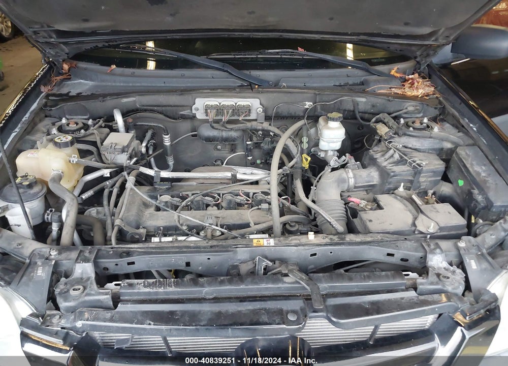 2006 MAZDA TRIBUTE I VIN: 4F2YZ02Z46KM17641
