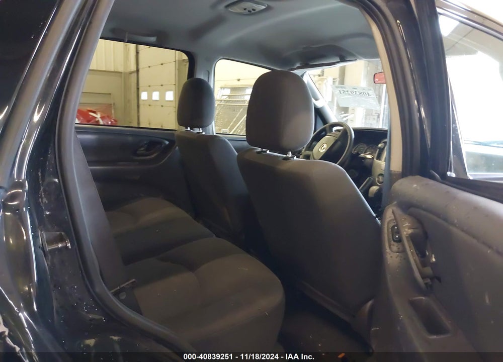2006 MAZDA TRIBUTE I VIN: 4F2YZ02Z46KM17641