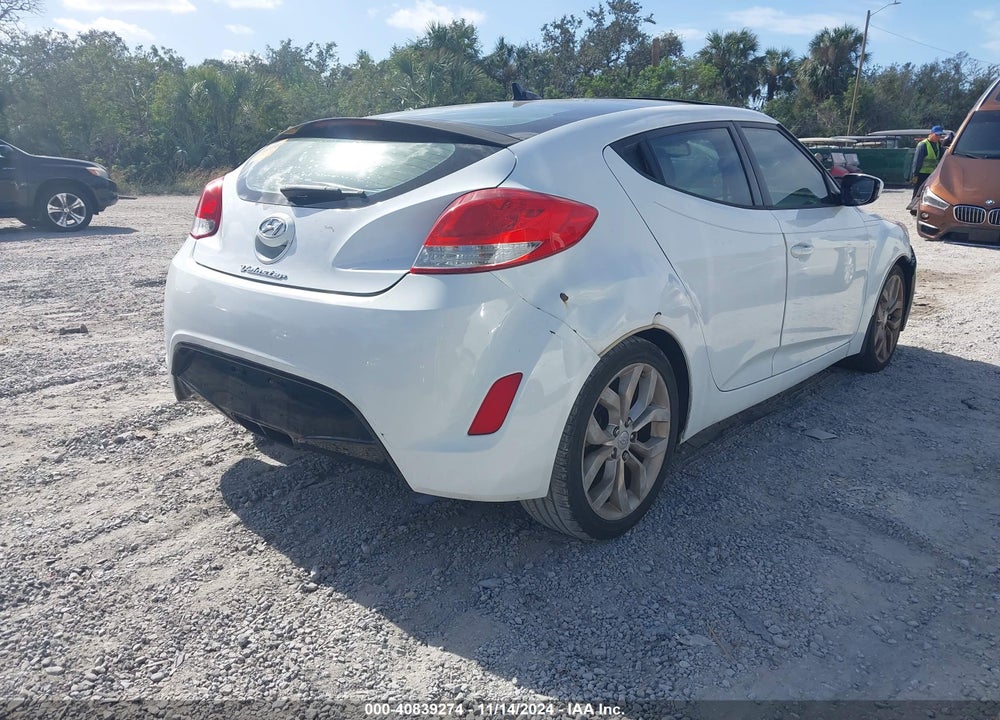 2013 HYUNDAI VELOSTER BASE W/GRAY VIN: KMHTC6AD6DU156692