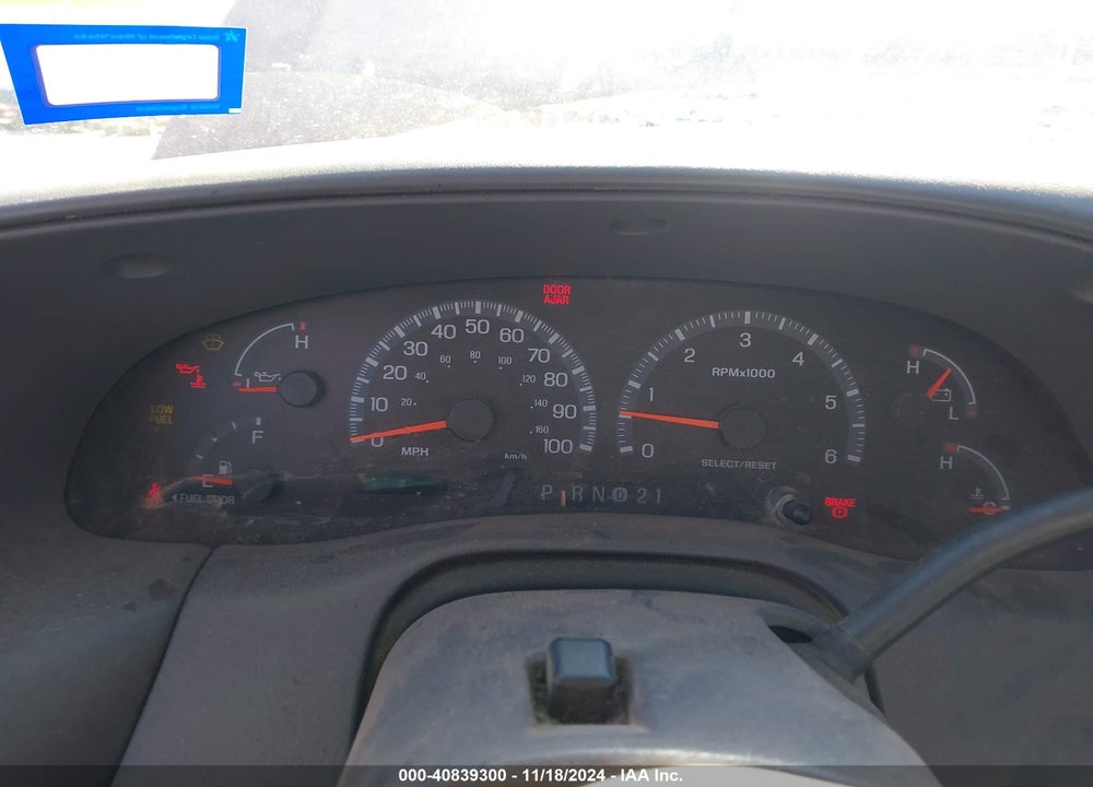 2000 FORD EXPEDITION XLT VIN: 1FMPU16L7YLC47015