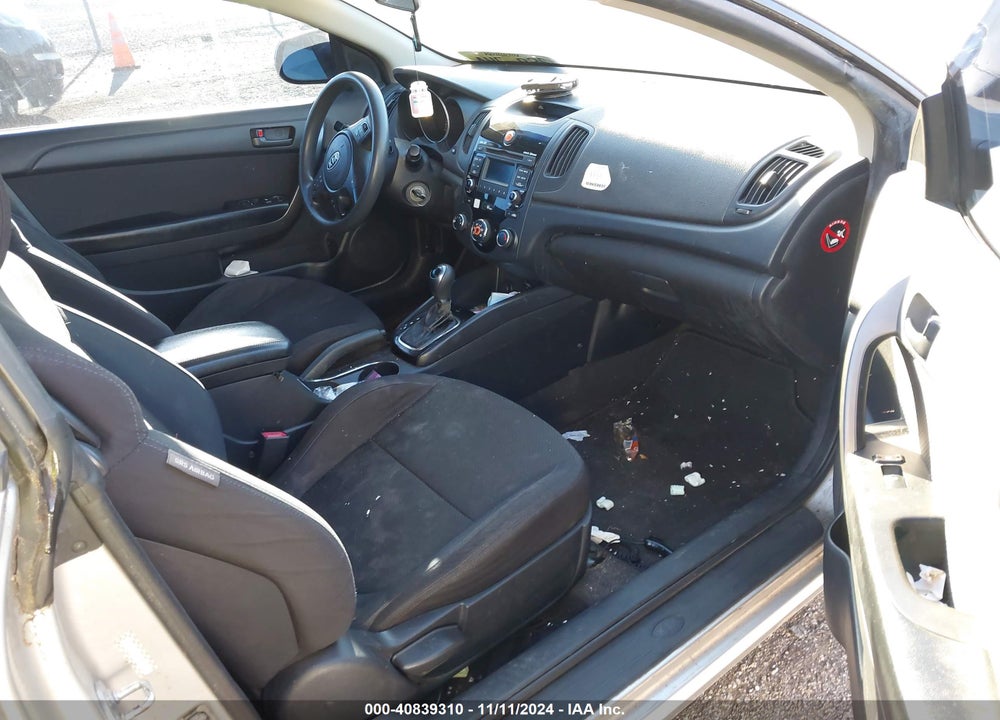 2011 KIA FORTE KOUP EX VIN: KNAFU6A27B5454685