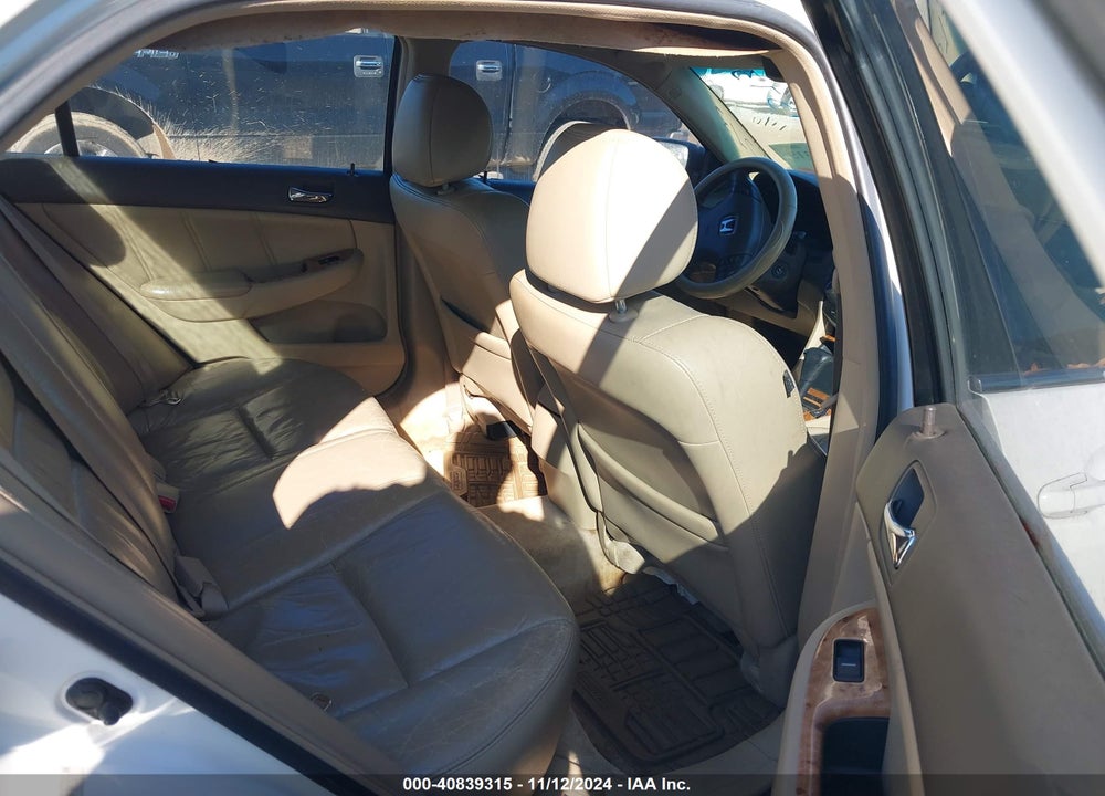 2004 HONDA ACCORD 3.0 EX VIN: 1HGCM66584A017573