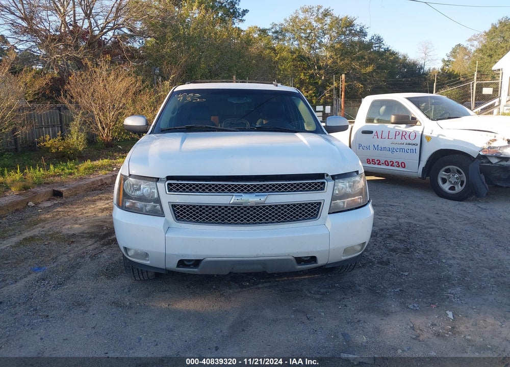 2008 CHEVROLET TAHOE LT VIN: 1GNFK13088R157148