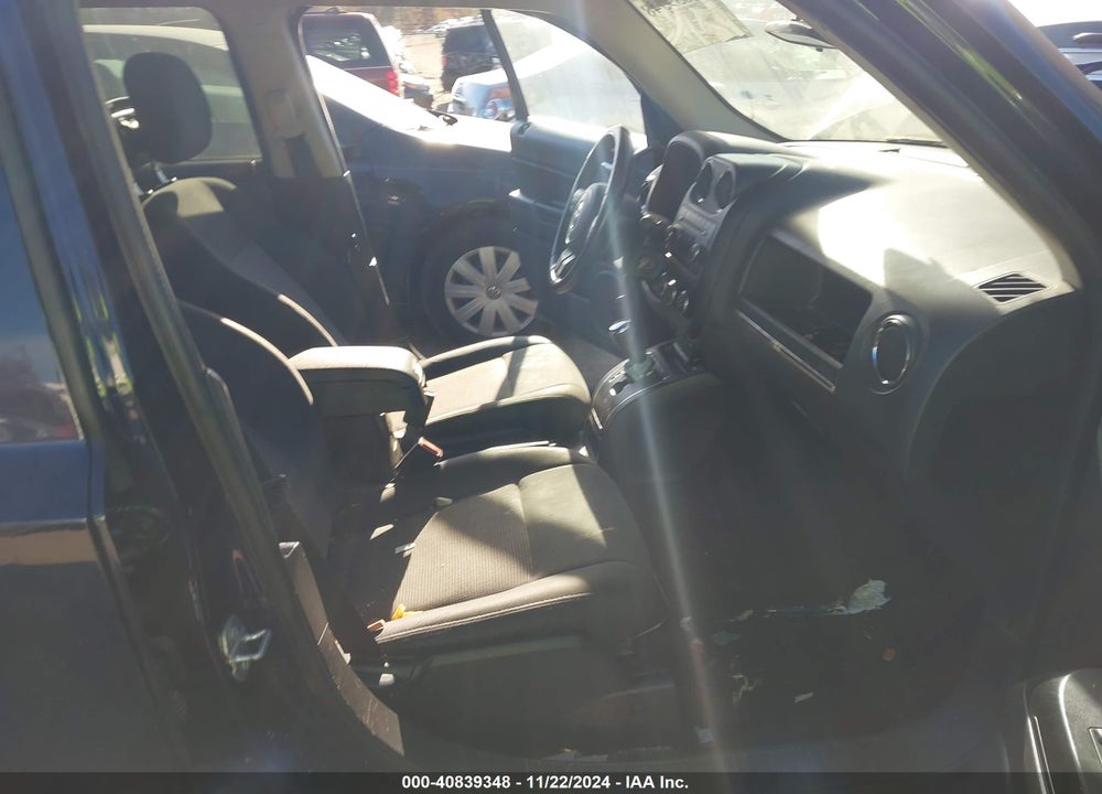 2015 JEEP PATRIOT LATITUDE VIN: 1C4NJPFB7FD329199