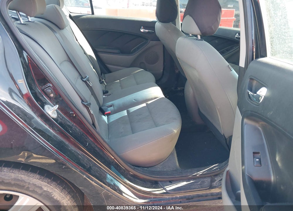 2015 KIA FORTE LX VIN: KNAFK4A68F5380440