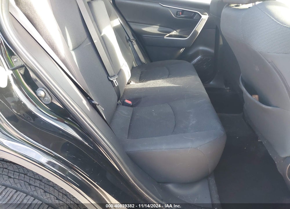 2021 TOYOTA RAV4 LE VIN: 2T3K1RFV9MW166760