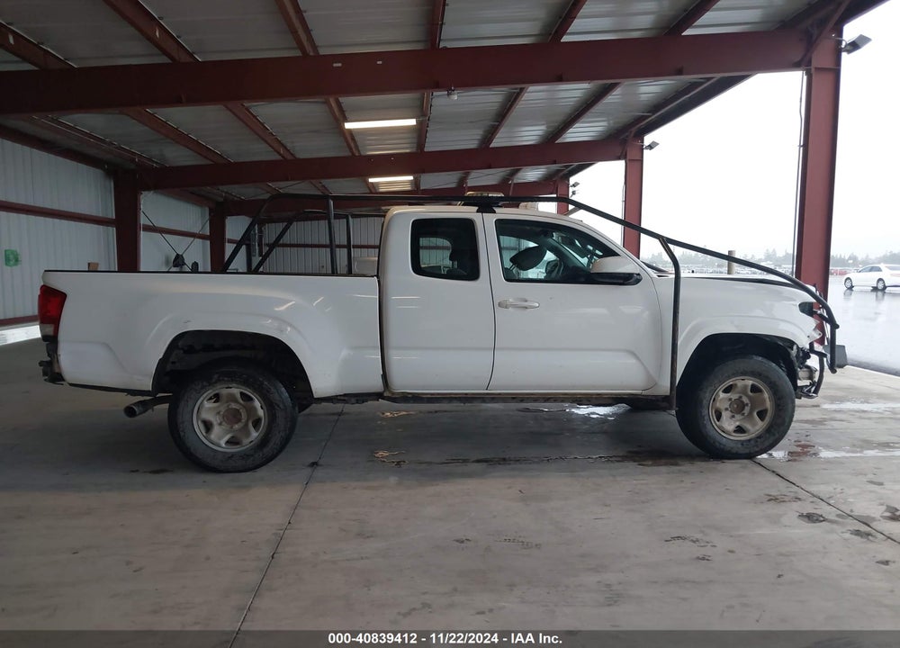 2017 TOYOTA TACOMA SR VIN: 5TFRX5GN1HX089713