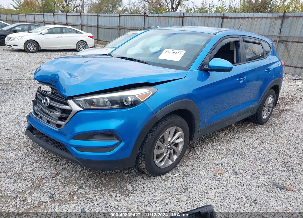 2017 HYUNDAI TUCSON SE VIN: KM8J23A41HU302852