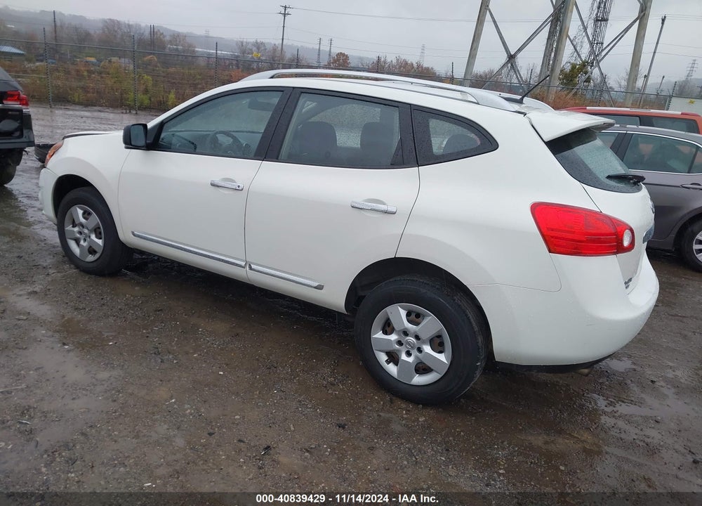 2015 NISSAN ROGUE SELECT S VIN: JN8AS5MV1FW751006