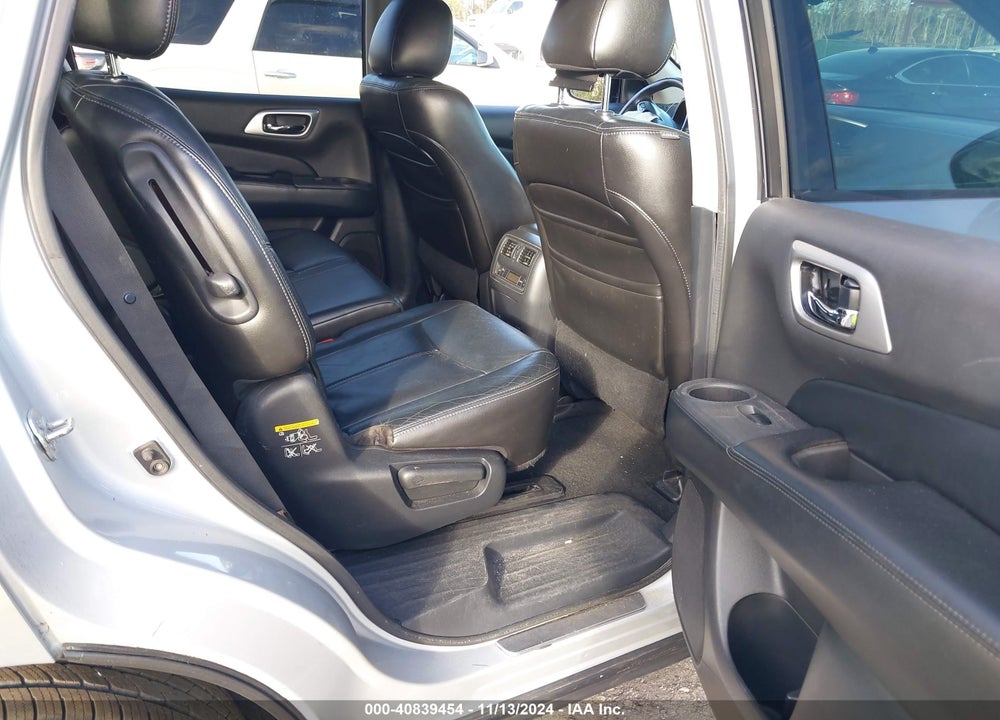 2013 NISSAN PATHFINDER SL VIN: 5N1AR2MN5DC614926